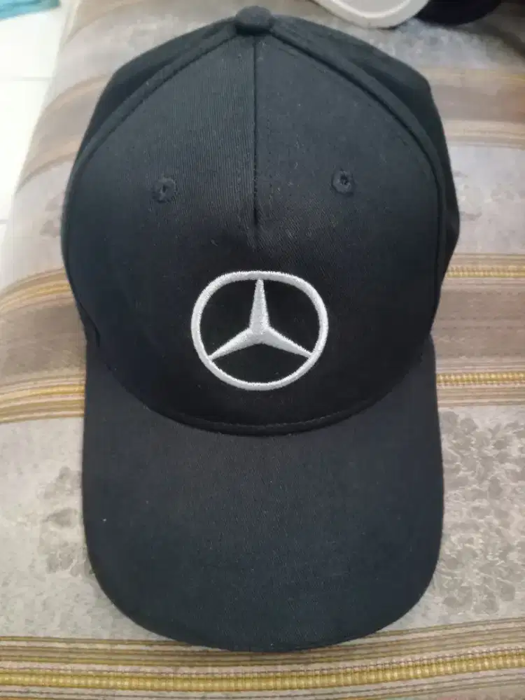 Topi original mercedes benz