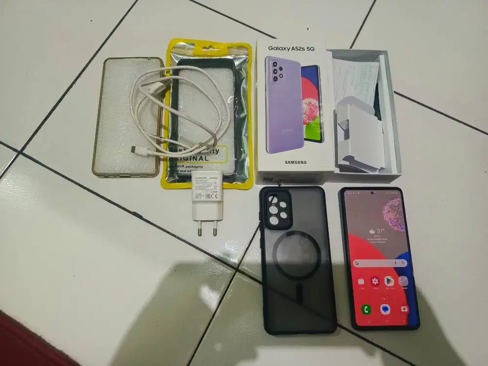 SAMSUNG GALAXY A52S 5G Mulus Fullset Support NFC 8/256 Istimewa.