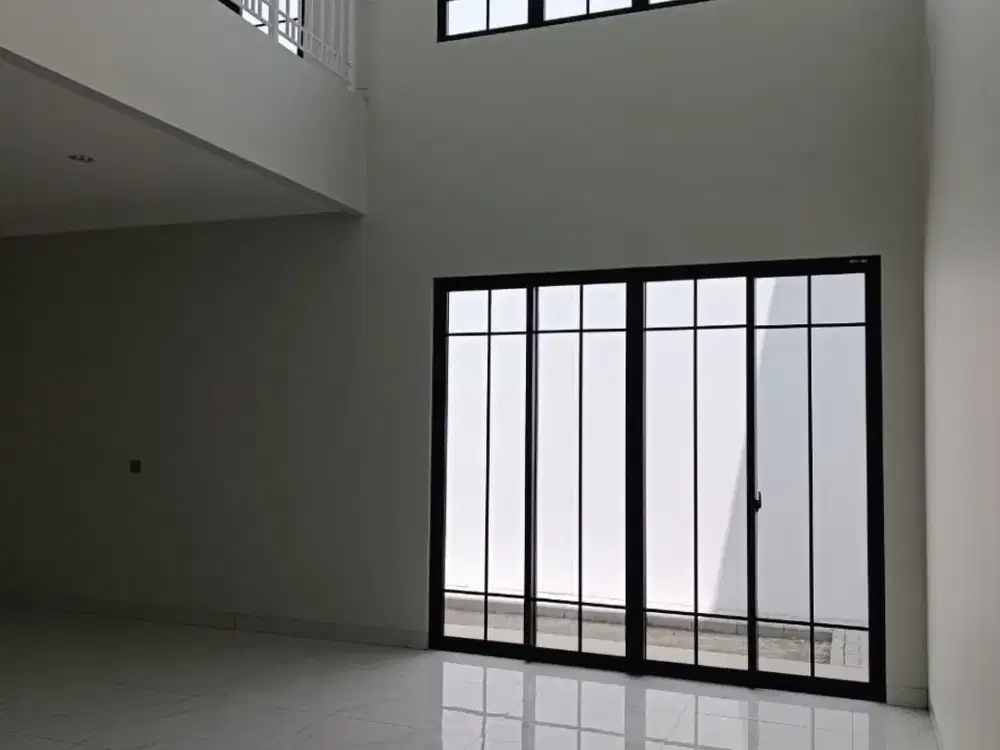 Rumah Mewah Lebar 12 Tepi Danau Cluster Jasmia, Harapan Indah, Bekasi, 007