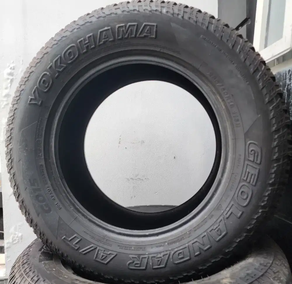 Ban Yokohama Geolandar A/T G015 285/60 R18 Made in Japan