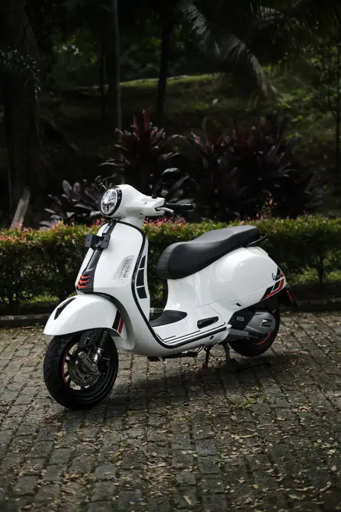 Vespa GTS SS 150 I-GET ABS 2025