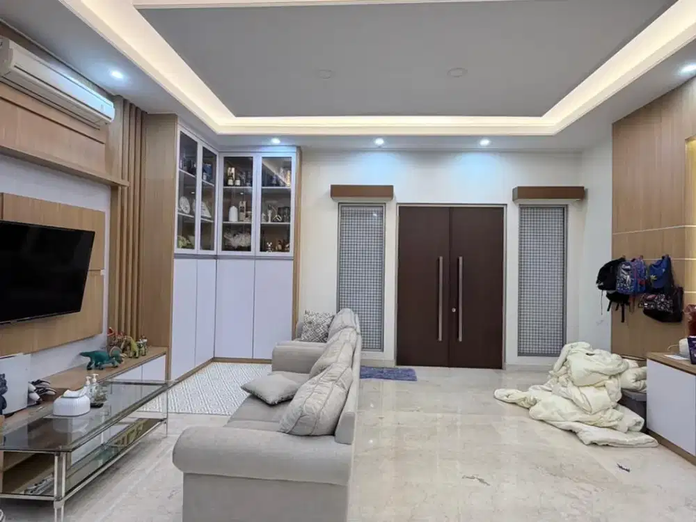 Rumah renov rapi Furnished bagus, Golf Island Pik, murah