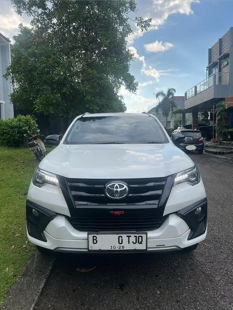 Toyota Fortuner (2018)