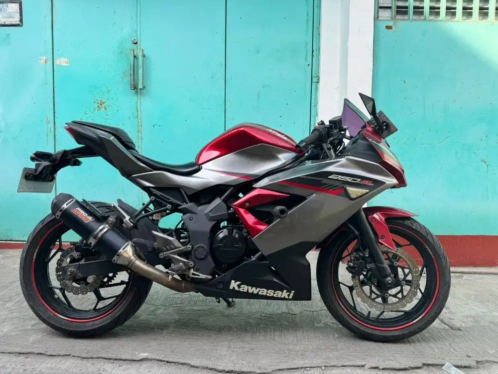 Kawasaki Ninja RR MONO thun 2018 mesin halus jozz siap gas gan.