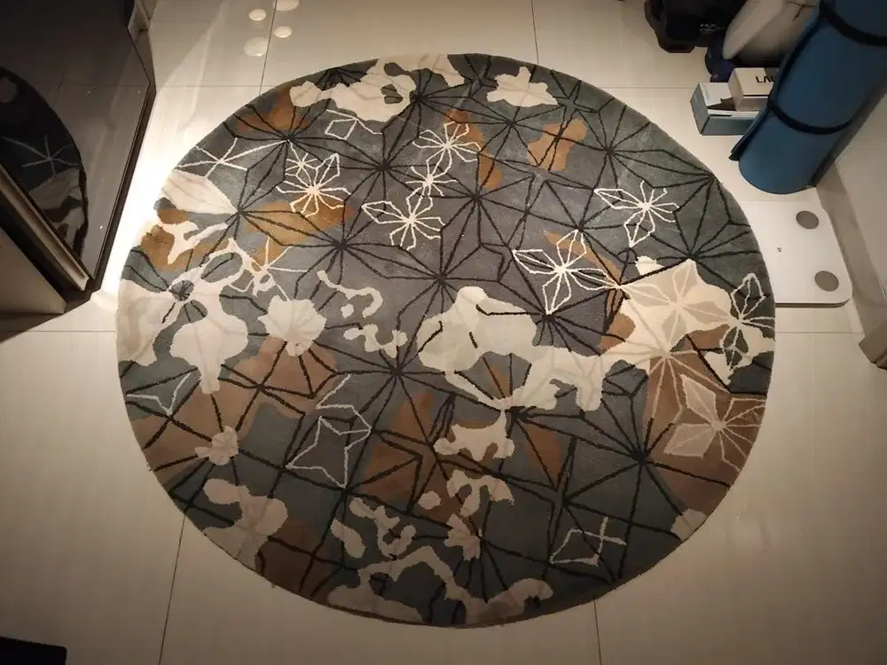 Karpet Bulat Ruang Tamu