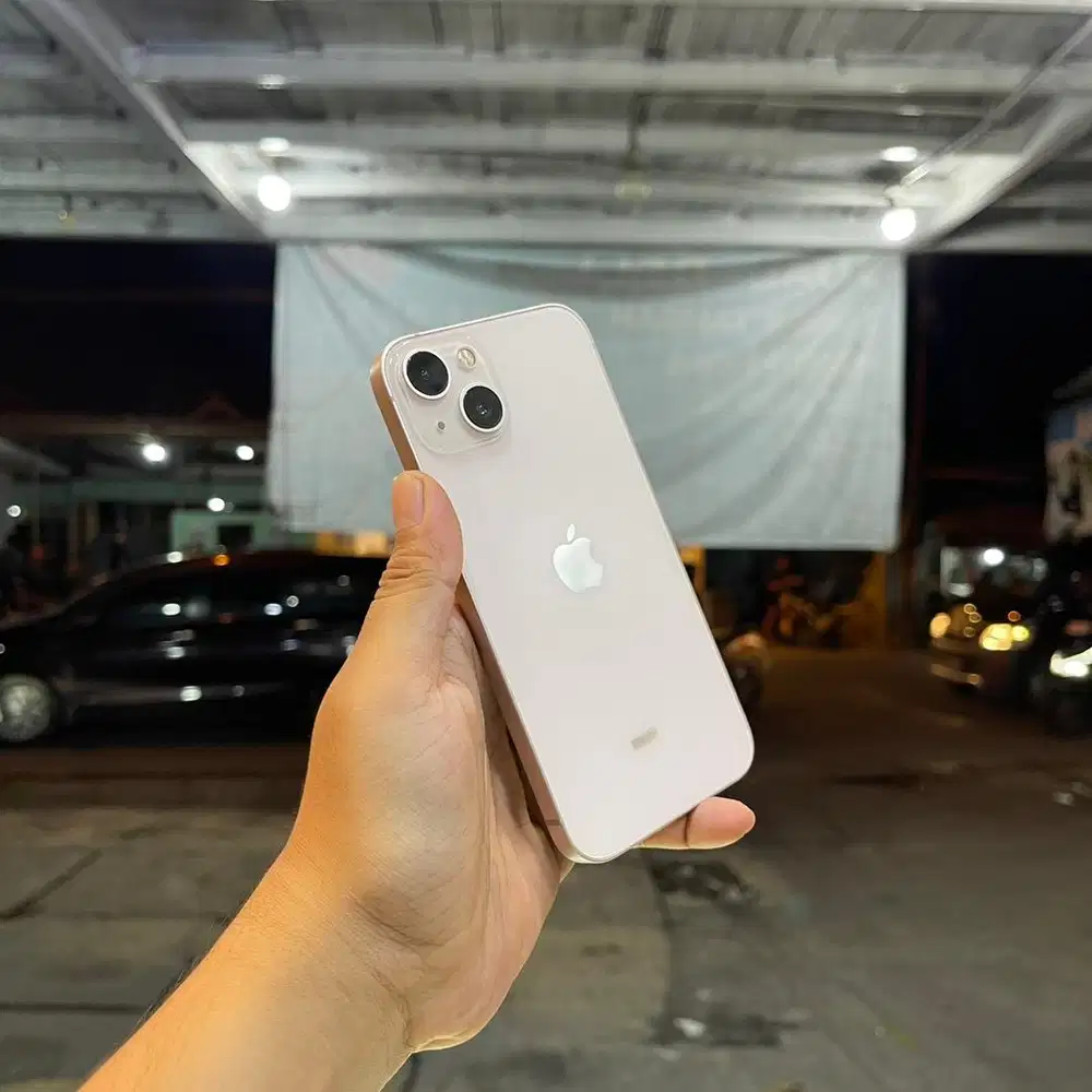 Iphone 13 128gb iBox mulus fullset original. TT juga bisa