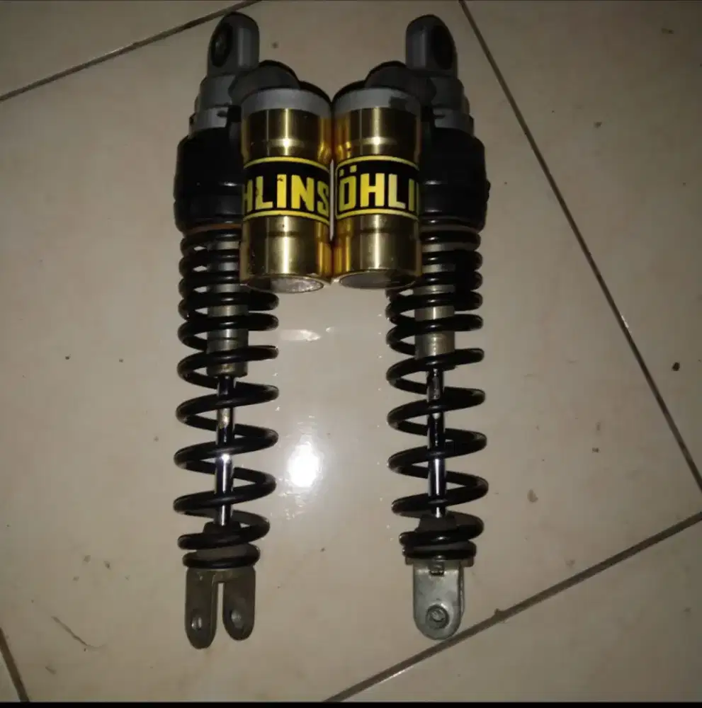 Di jual dari baru ngga ke pake