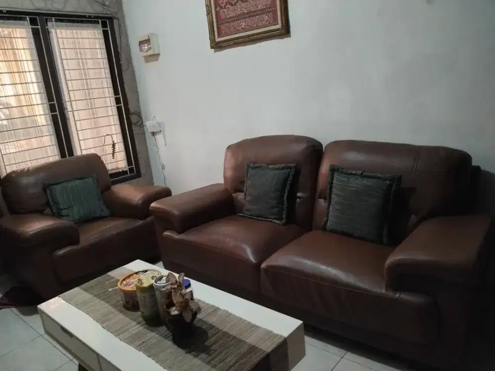 Sofa Ruang tamu 3 + 1 sit