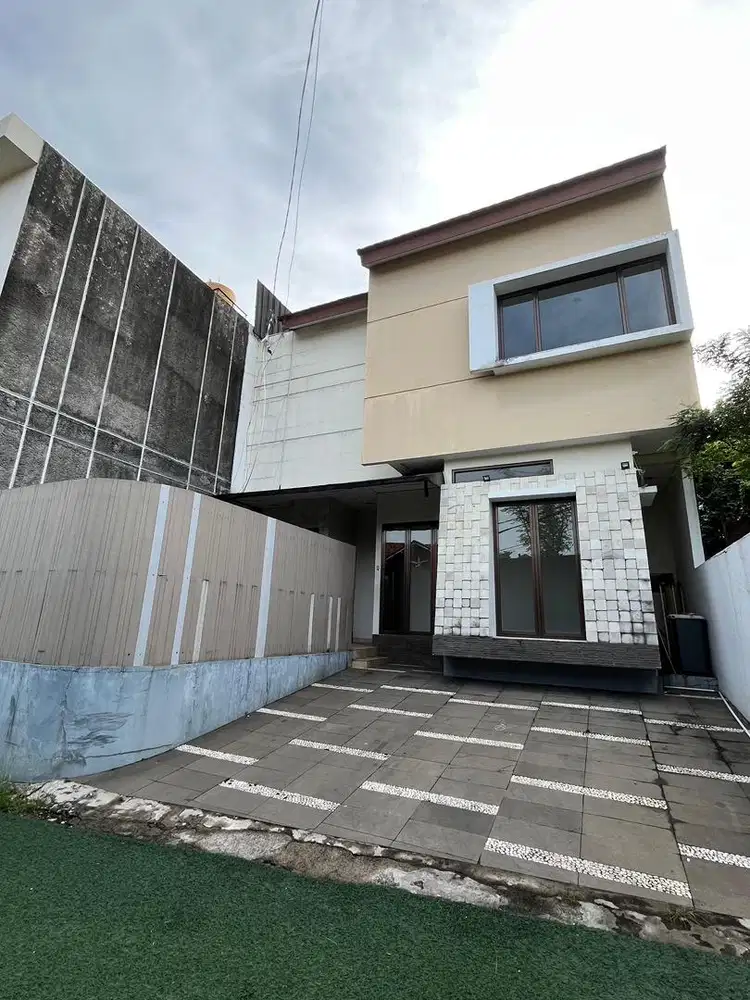 ASISTEN RUMAH TANGGA