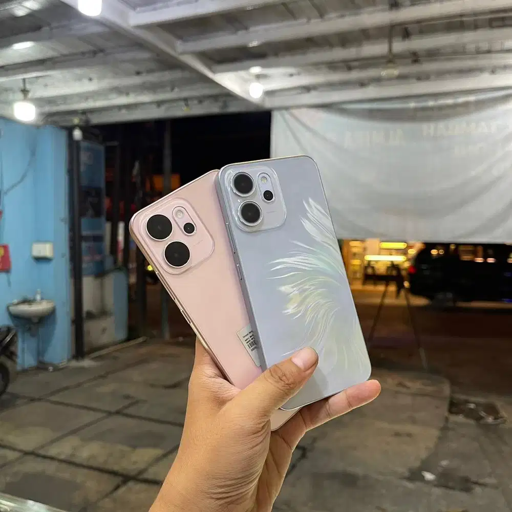 Oppo Reno 14F 5G 12/256 mulus fullset original. TT juga bisa