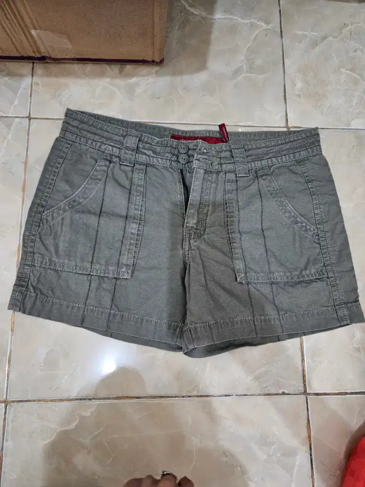 Celana bahan anak anak /ABG ukuran M LEG'S