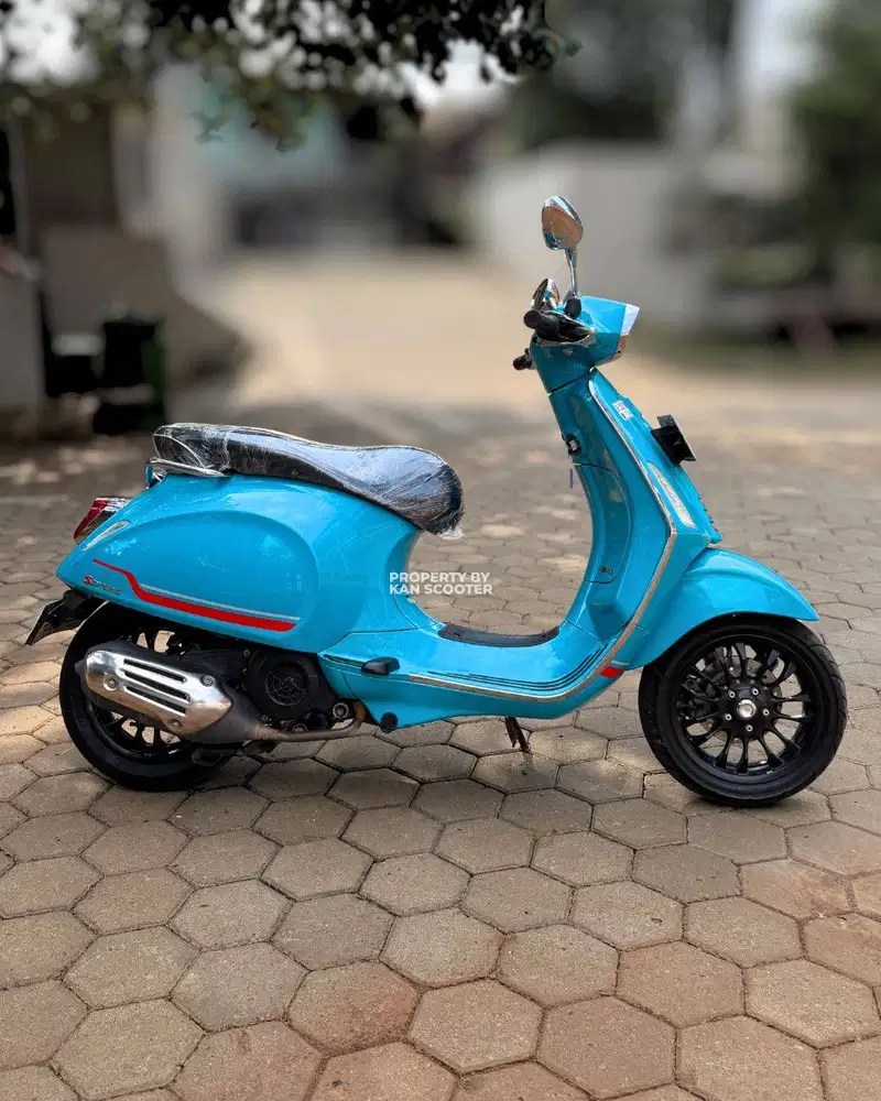 JUAL MURAH VESPA SPRINT S 150 iGET ABS FACELIFT 2022 MULUS