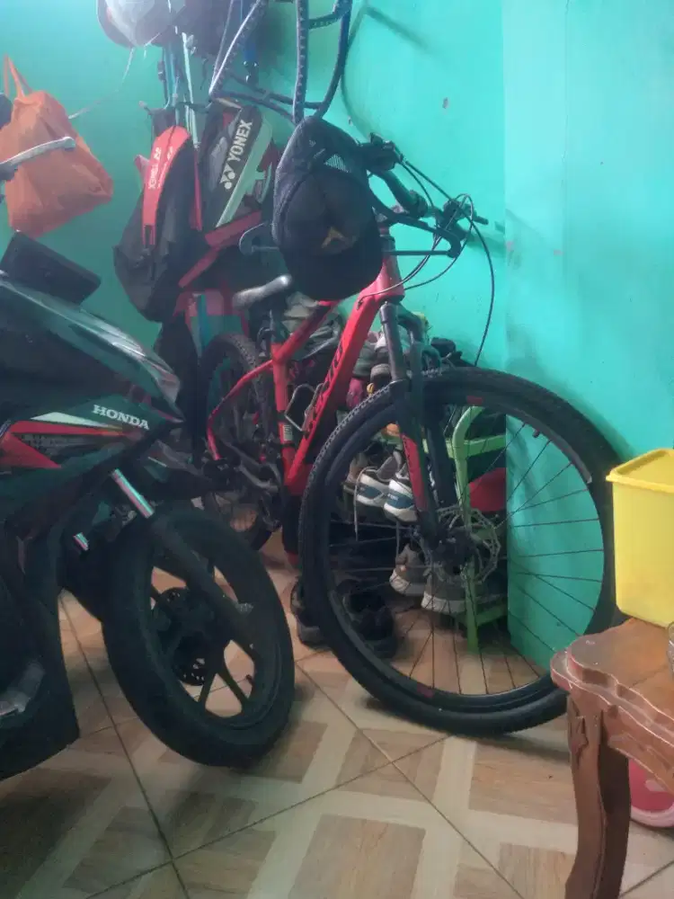 Sepedah gunung genio 27.5