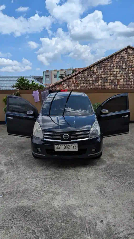 Nissan grand livina 1.8 ultimate (2007)