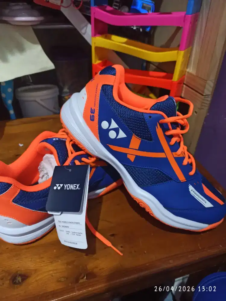 Sepatu Yonex power cushion 39 wide SHB39WEX ukuran 44