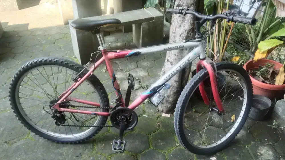 Sepeda wymcycle roadtech ban 26