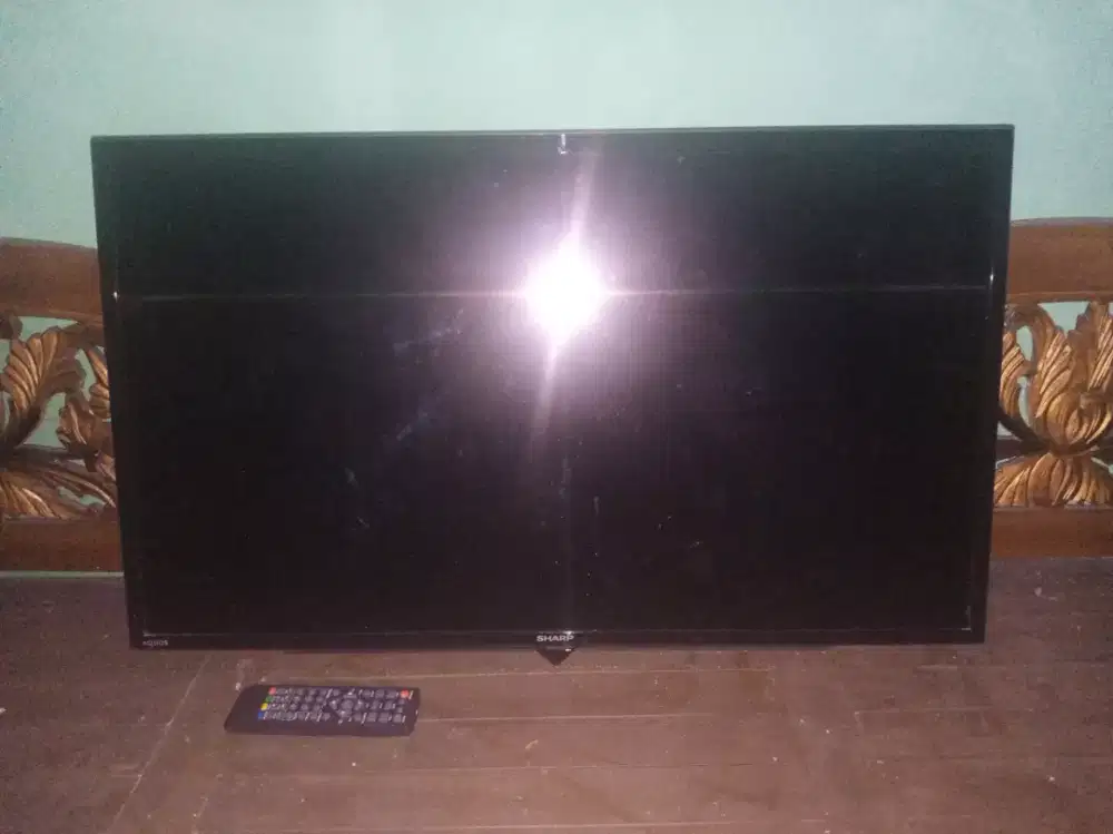 Di jual TV SHARP 32inch, LC - 32LE 180I HDMI