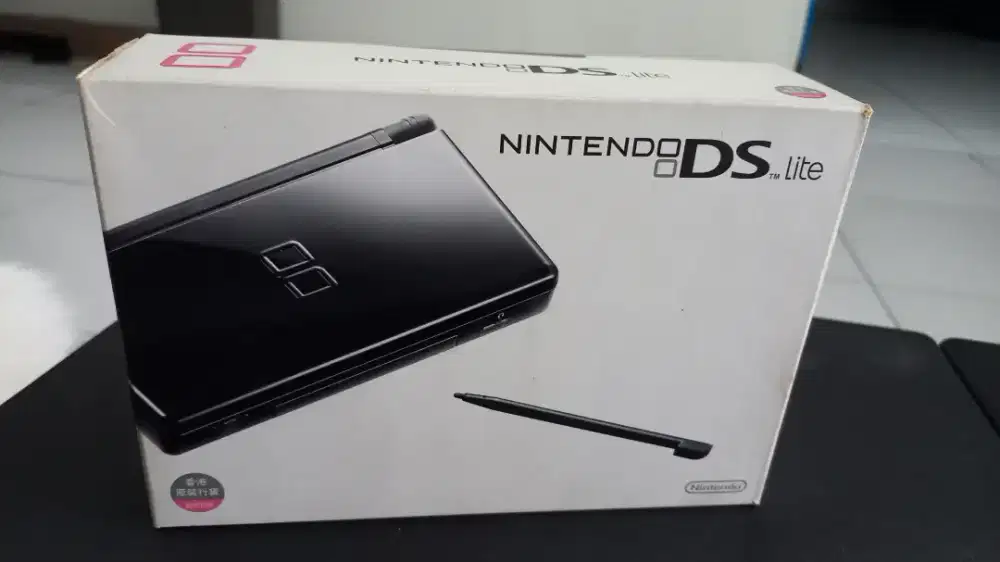 Nintendo DS Lite Original Fullset Mulus Siap Main