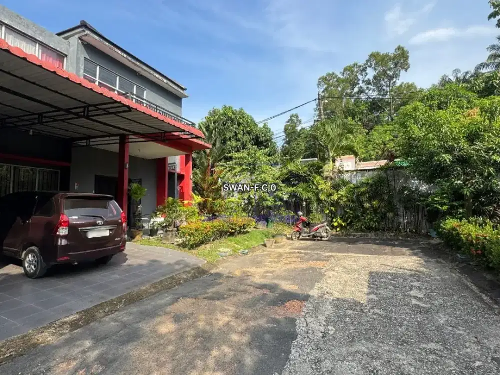 Rumah Hook Kezia Residence Baloi 2 Lantai Siap Huni