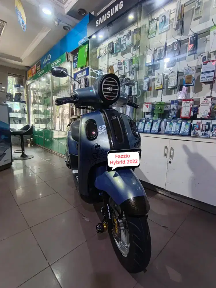 Yamaha Fazzio Hybrid 2022 Bluecore Upgrade Twotone Black Edition Keren