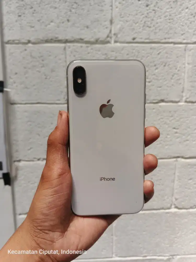 Iphone X 64Gb bekas