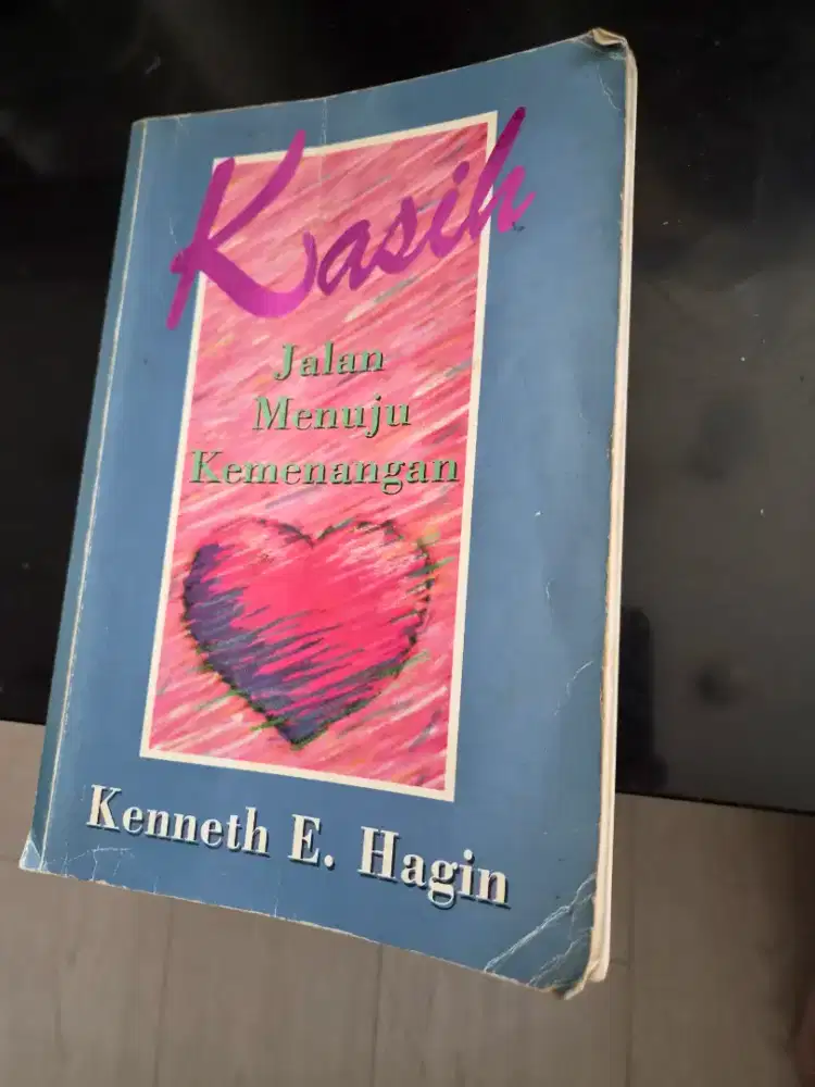 Kasih oleh Kenneth E Hagin