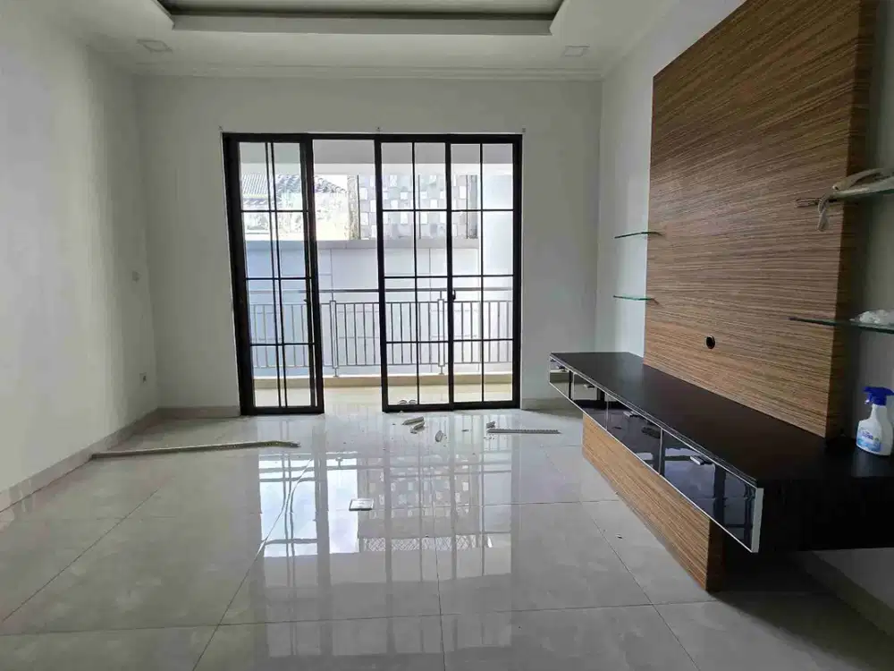 Di Jual Cepat Rumah 10x20 Green Lake City Siap Huni