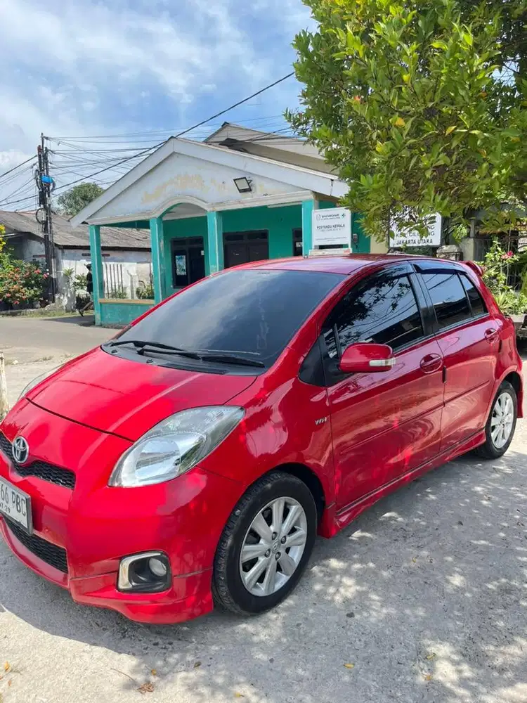 Toyota Yaris S Limited 2012 Merah - Terawat & Siap Pakai