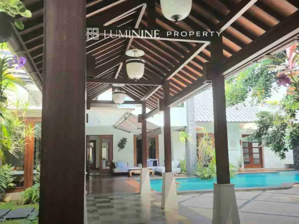 DIJUAL RUMAH MEWAH DI CILANDAK BARAT, JAKARTA SELATAN