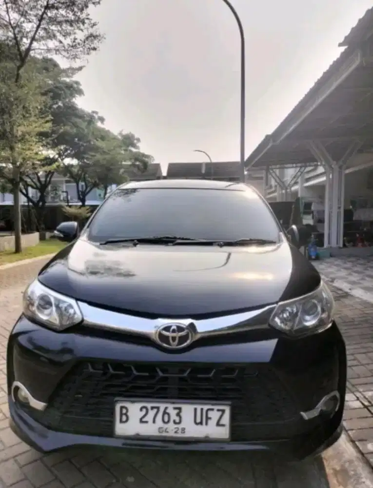 Dijual Avanza Veloz matic 2018