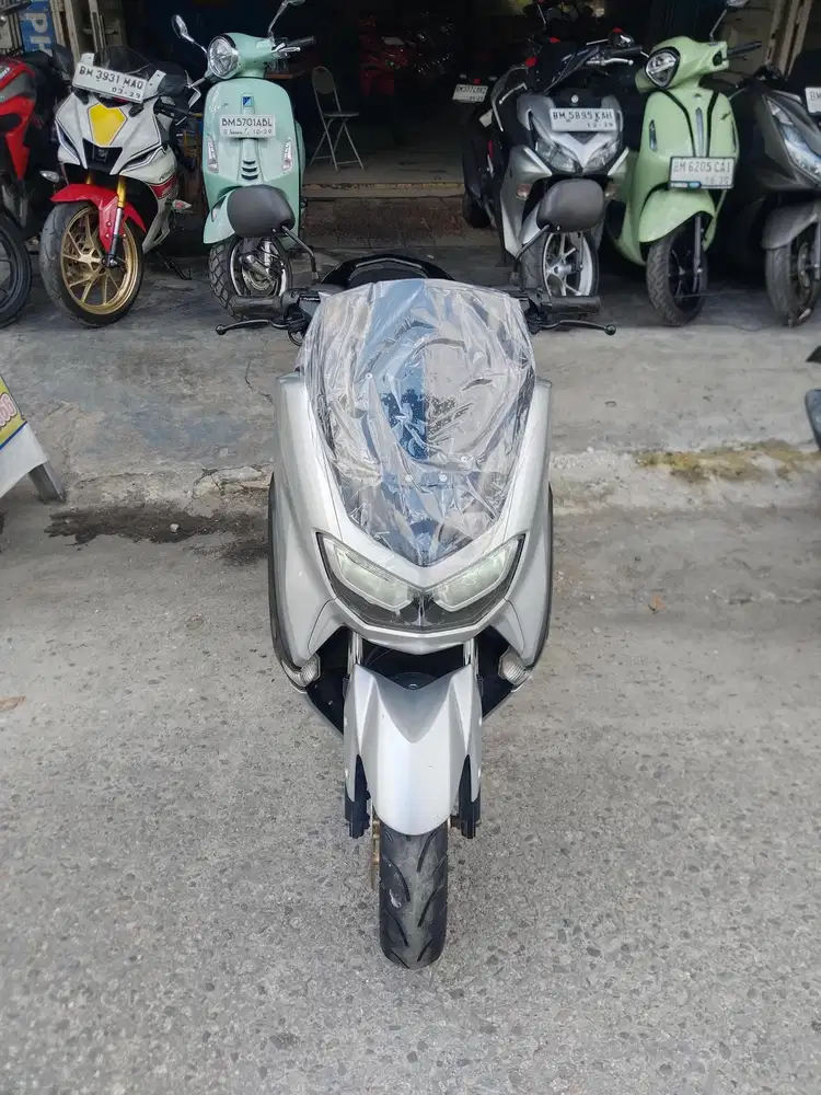 Dijual cepat Yamaha N max tahun 2022