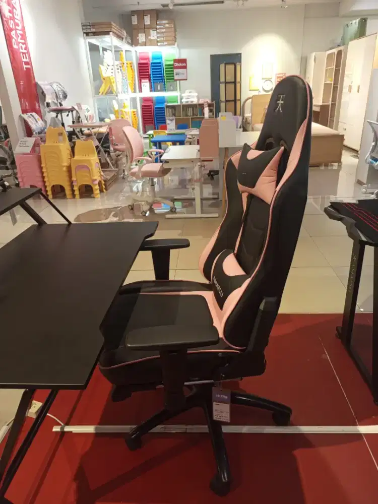 Urania game chair kursi gamers