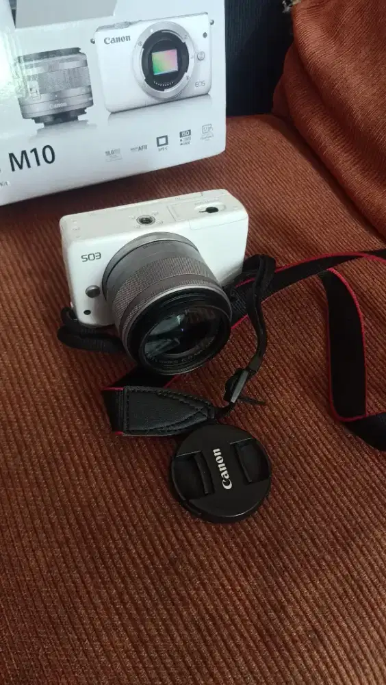 Kamera Canon EOS M10