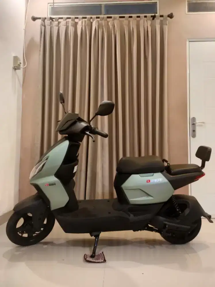 Salis D66a U- wi fly