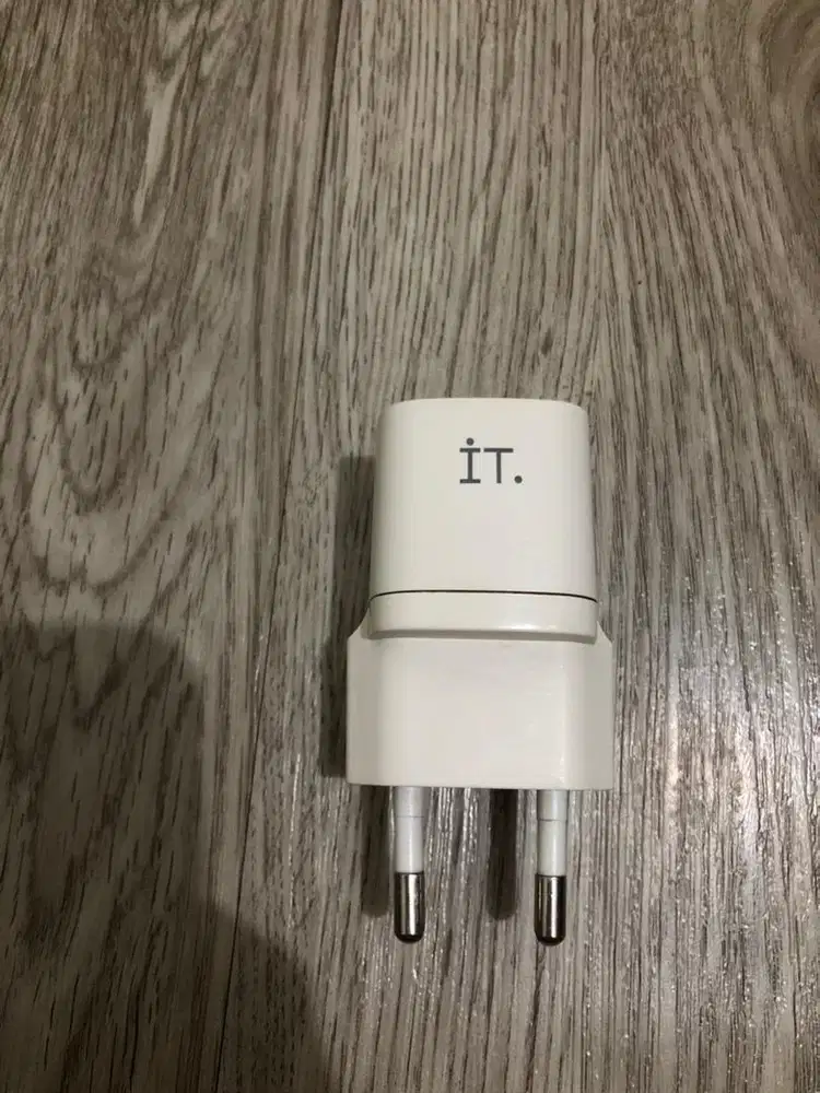 Kepala charger iT 20w type C