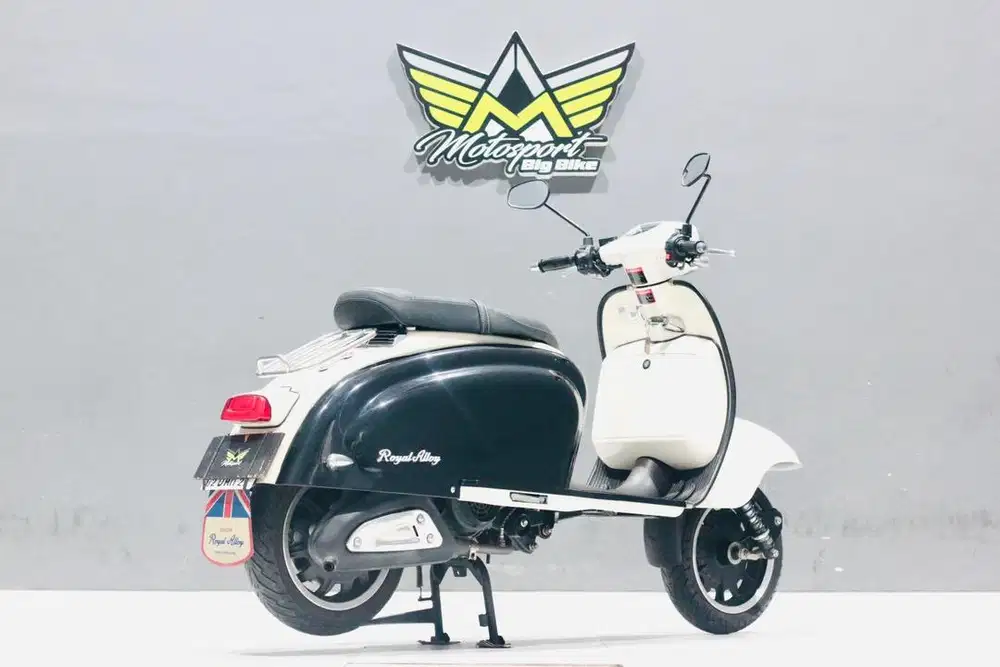 Royal Alloy Tigara Grande 150 ABS vespa primavera sprint MP3 GT200
