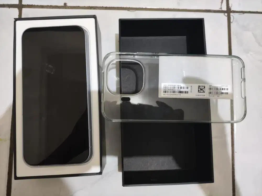 Iqoo 15R 12/512 Silver