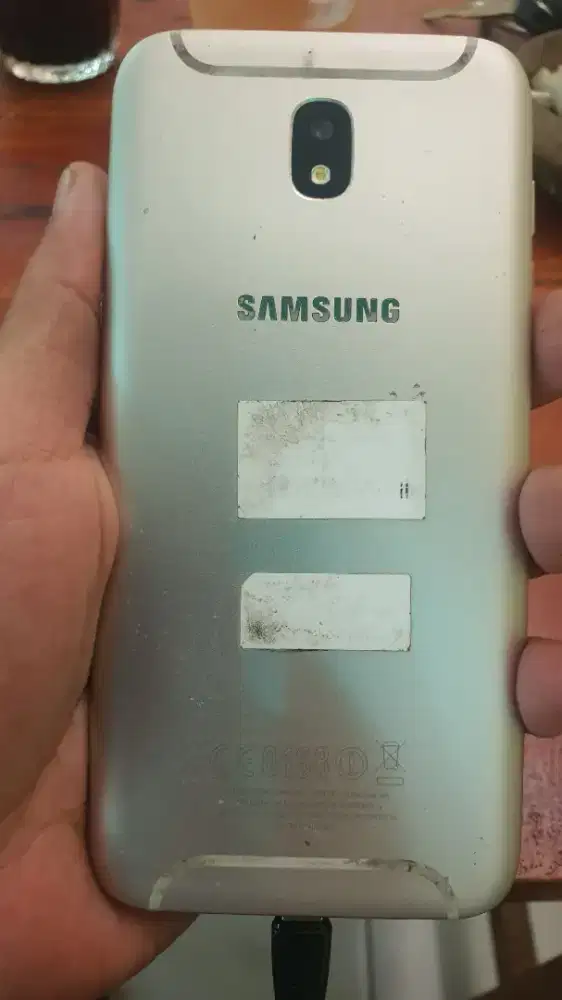 Samsung Galaxy J5 Pro