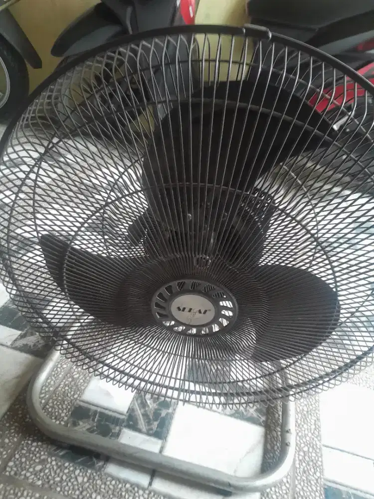Di jual kipas angin besi jumbo angin kenceng minat wa