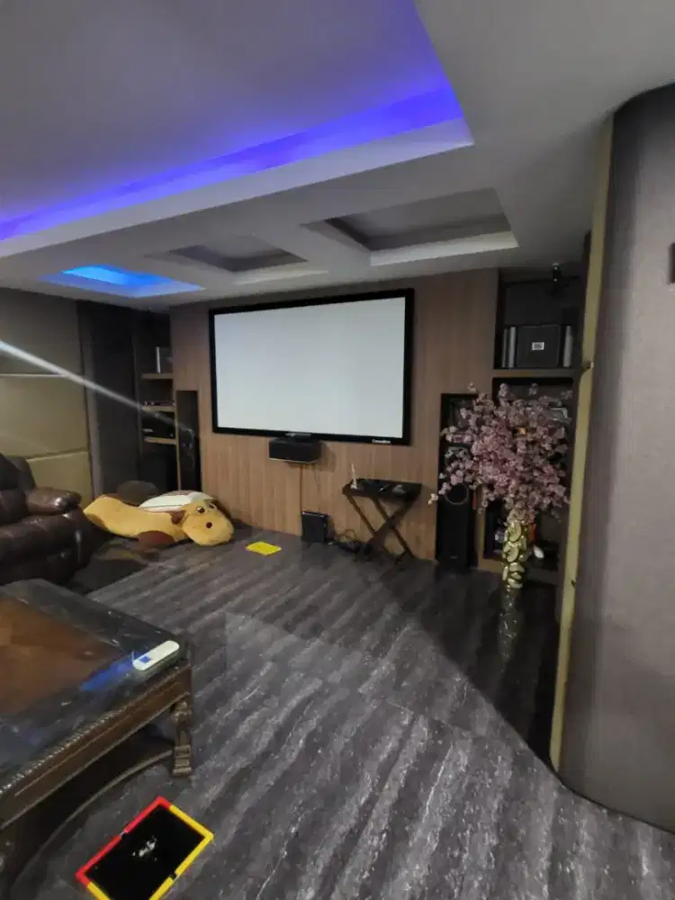 Pik - Rumah Hoek Semi Furnished Florence