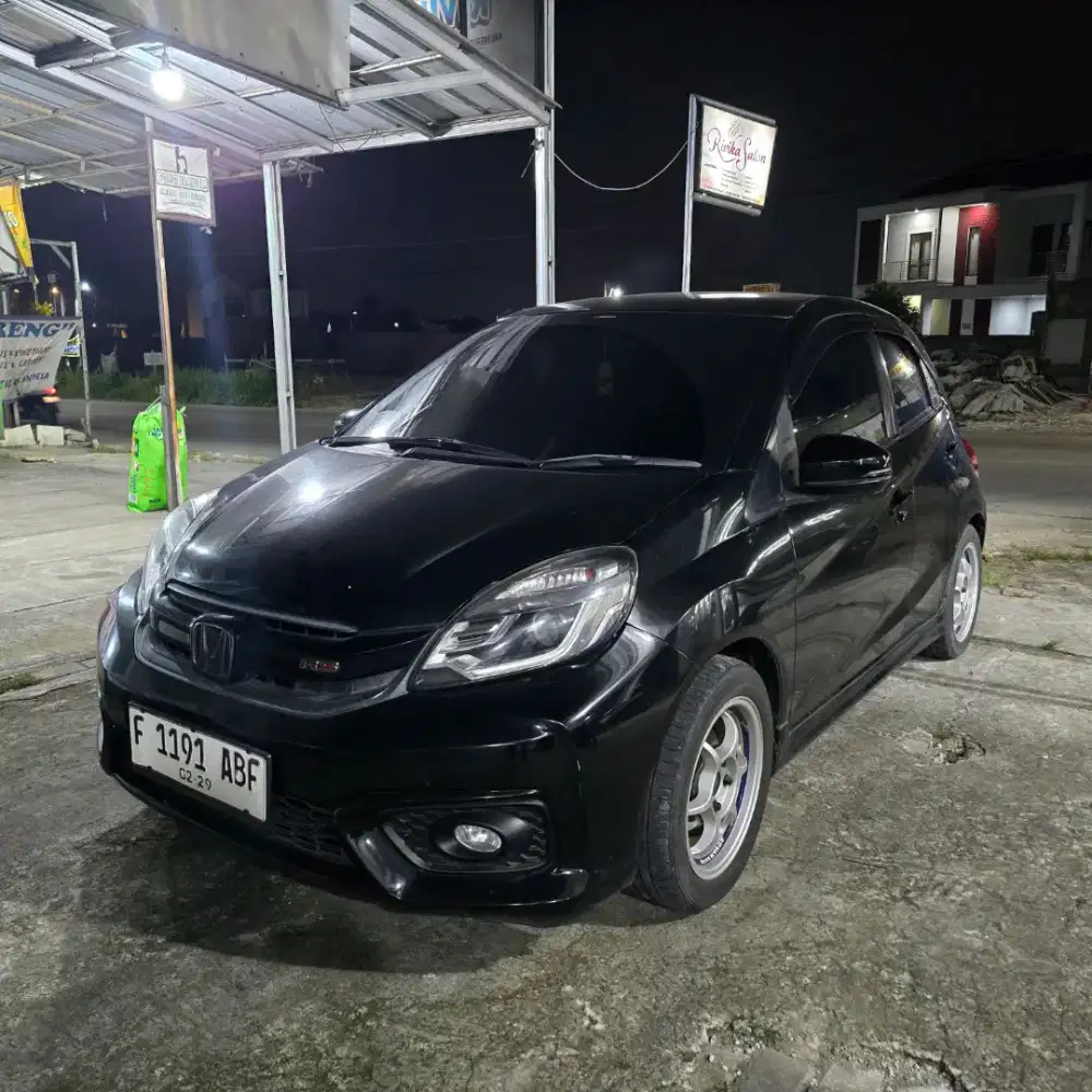 Honda Brio RS 2016 AT Kondisi Prima