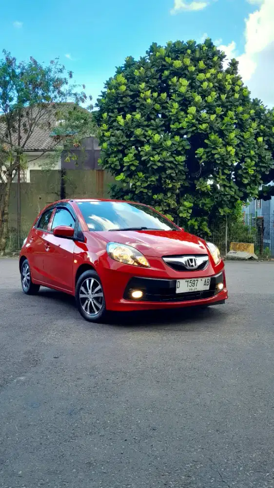 Honda brio ckd special edition at