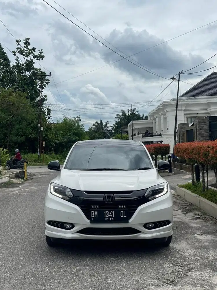 HONDA HRV PRESTIGE AT 2019 nik 208