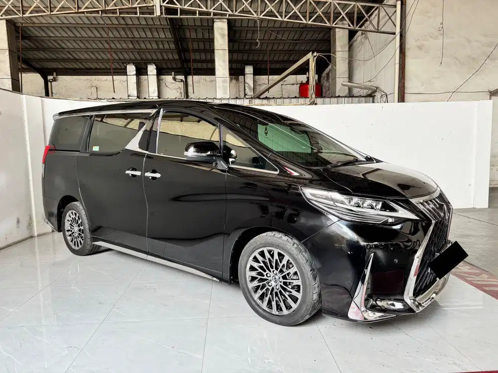 Toyota Alphard G 2.5 At upgrade lexuz LM530
