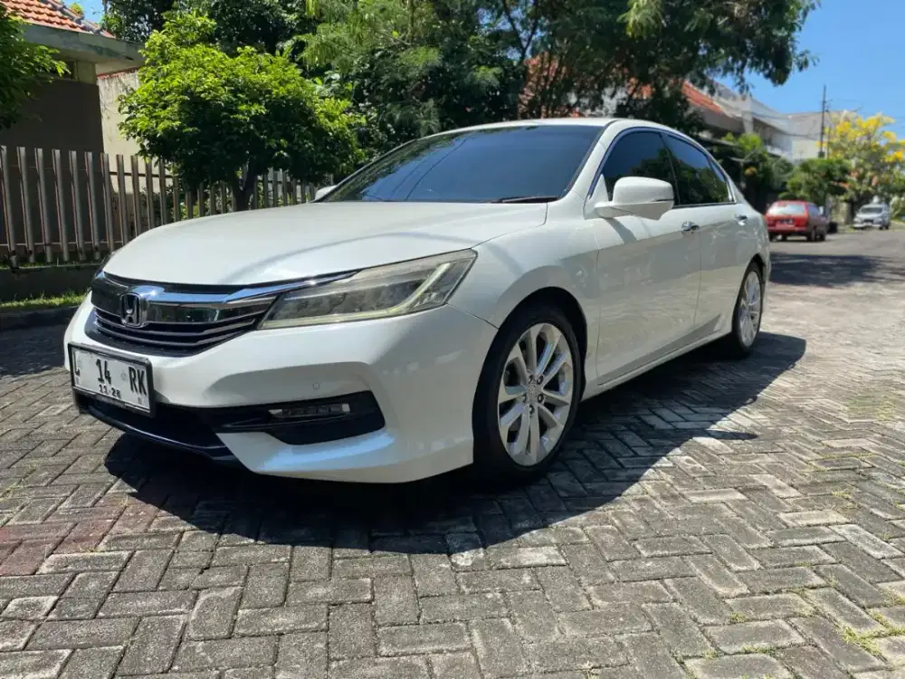 Honda Accord VTiL 2017 Matic Km 38 rb