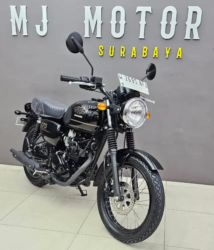 W175 KAWASAKI NIK 2023
