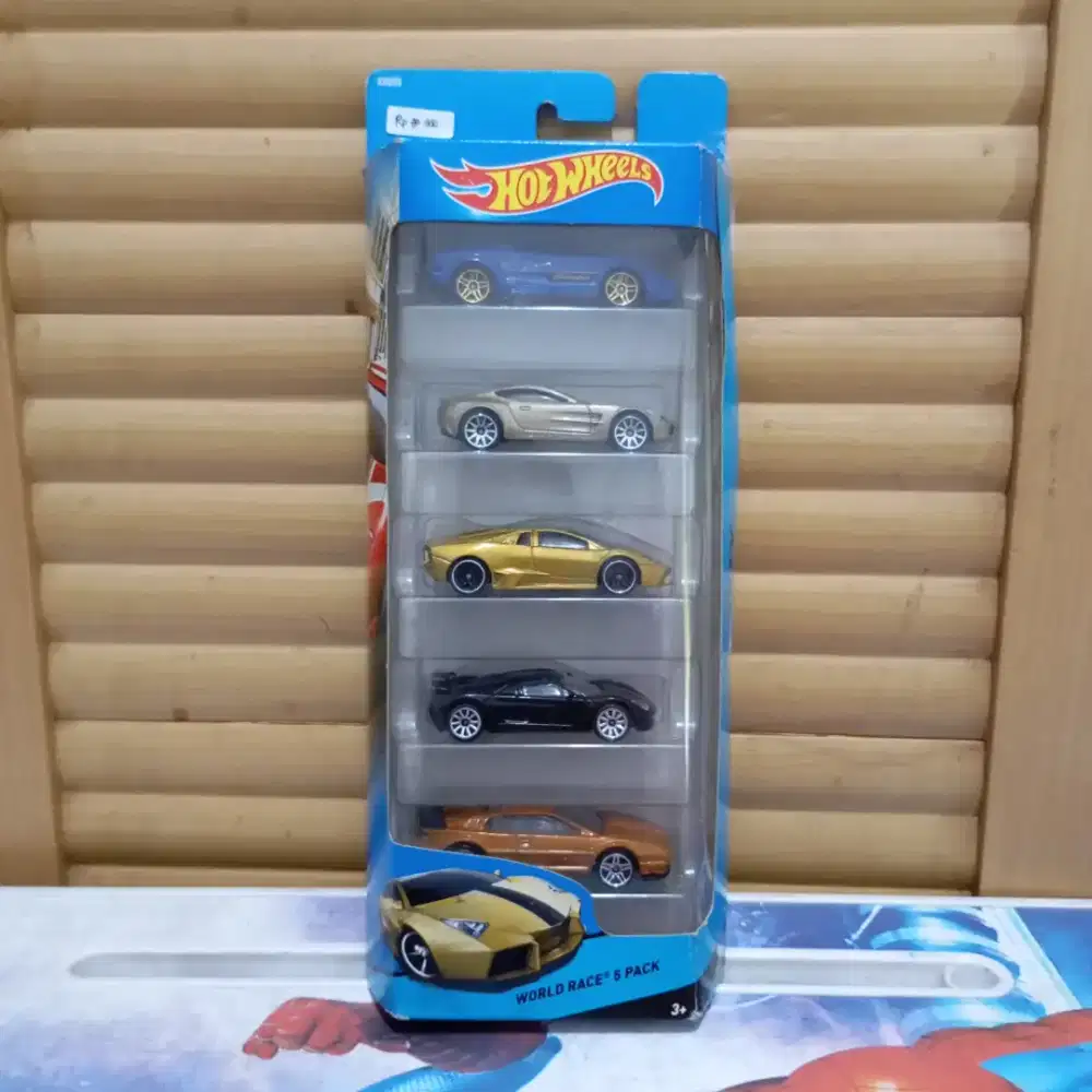 Hot Wheels World Race isi 5