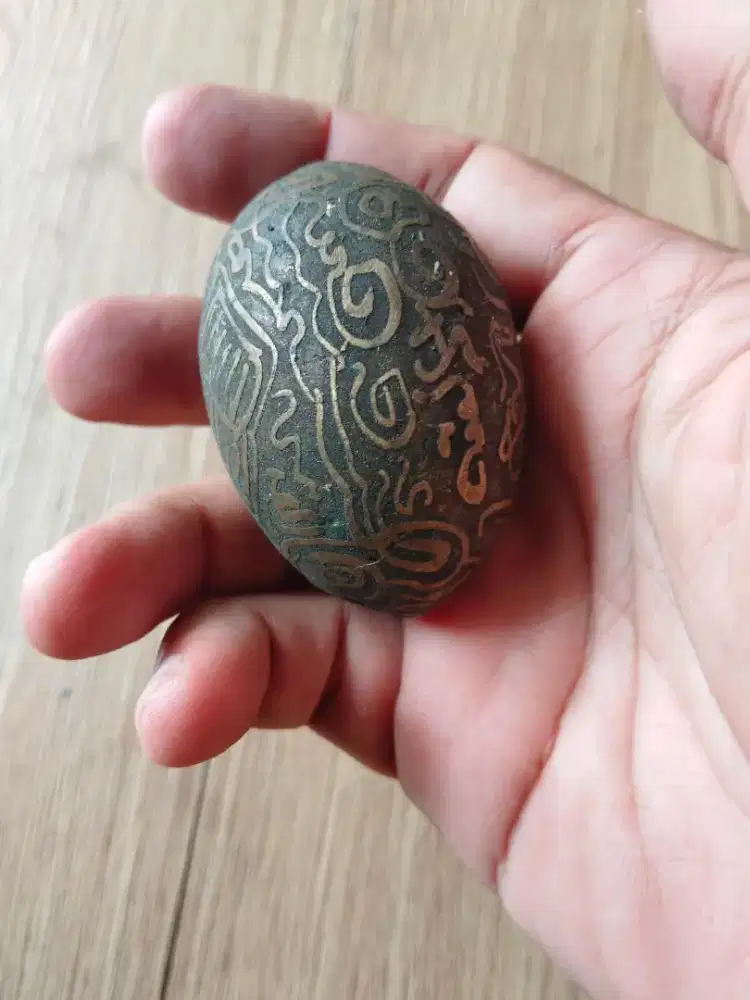 Telor ukir antik