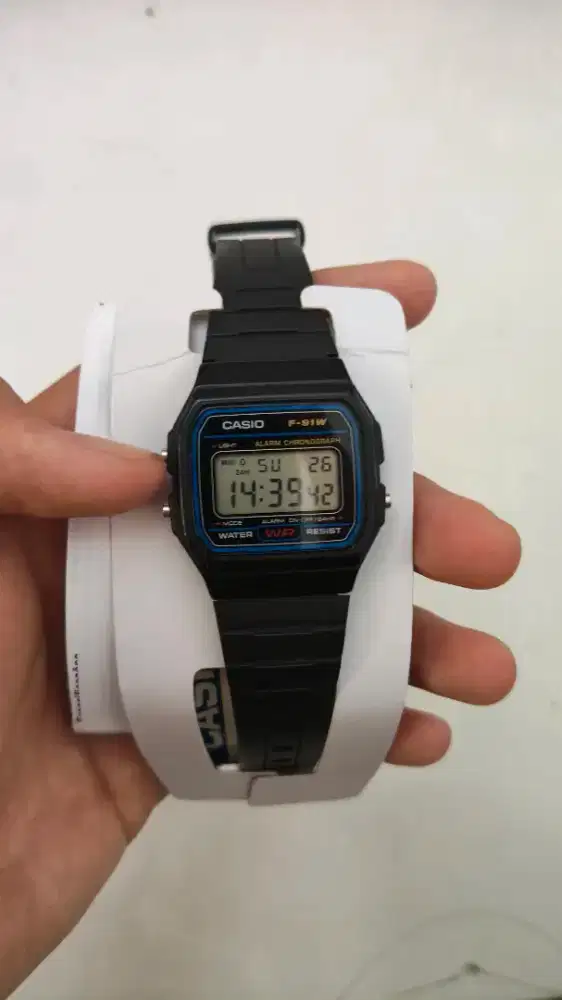Jam tangan casio f-91w