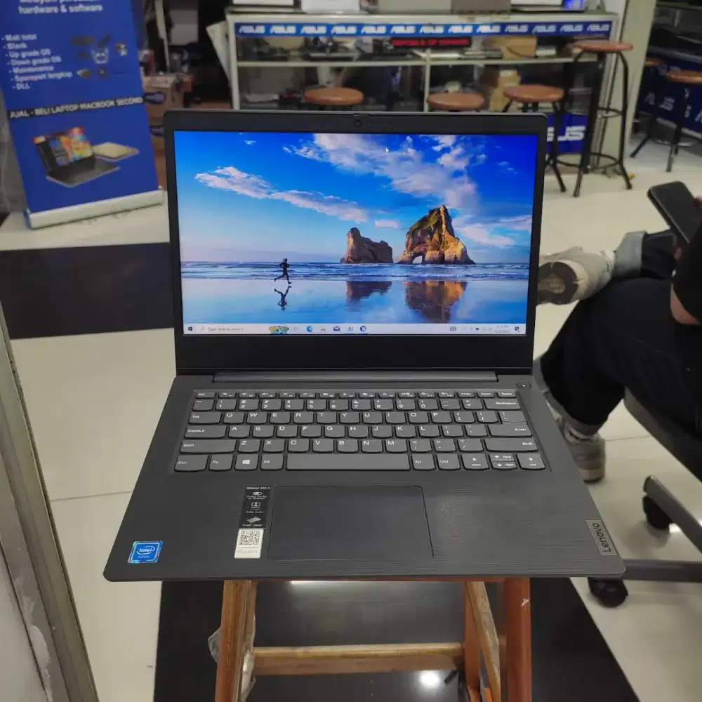 LENOVO SLIM 3 INTEL CELERON N4020 RAM 4 GB SSD 512 GB